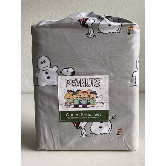 Peanuts Snoopy Woodstock QUEEN SIZE Sheet Set Christmas Snowman Winter Grey NEW - Picture 1 of 11